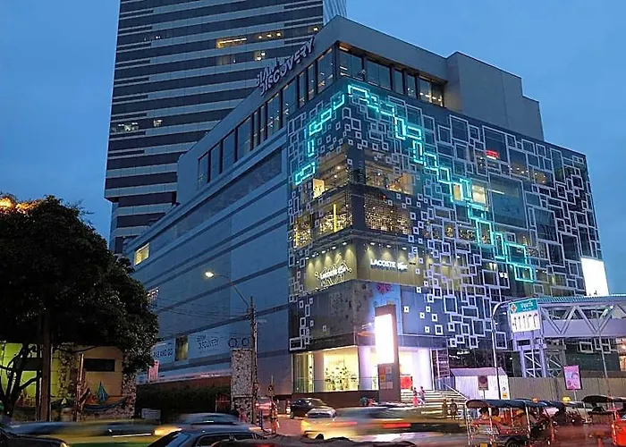 酒店 4m Pratunam 3*